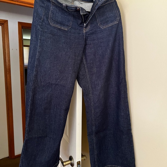 Gap High Rise Stride - Picture 3 of 3